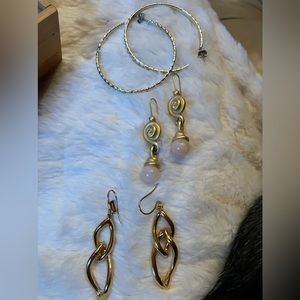👛💰👛 4 for $20 Hoop and dangle Earrings